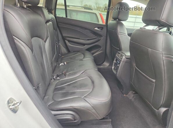 LRBFXDSA7HD043370 2017 BUICK ENVISION White Widok wnętrza z tyłu