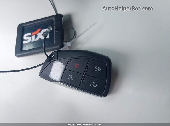 LRBFZKE47SD080768 2025 BUICK ENVISION Серый Вид панели приборов