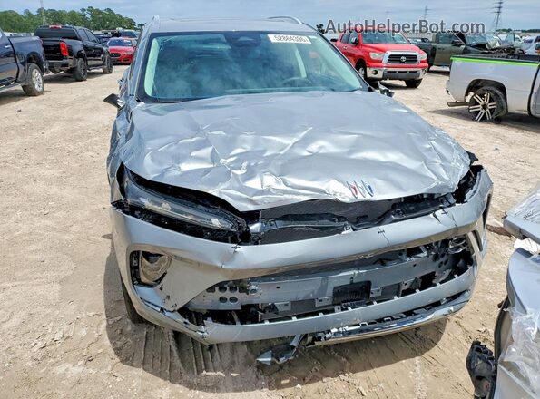 LRBFZME45SD010827 2025 BUICK ENVISION Silver Вид спереду