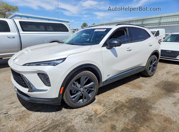LRBFZPE40RD015798 2024 BUICK ENVISION Белый Передняя левая четверть