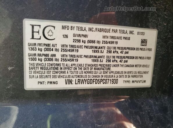 LRWYGDFD5PC071930 2023 TESLA MODEL Gray Vista de la etiqueta del VIN