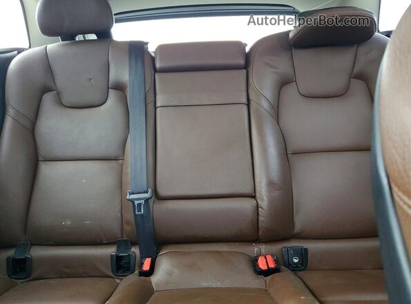 LYV102RKXKB213984 2019 VOLVO XC60 Black უკანა სავარძლების ხედი