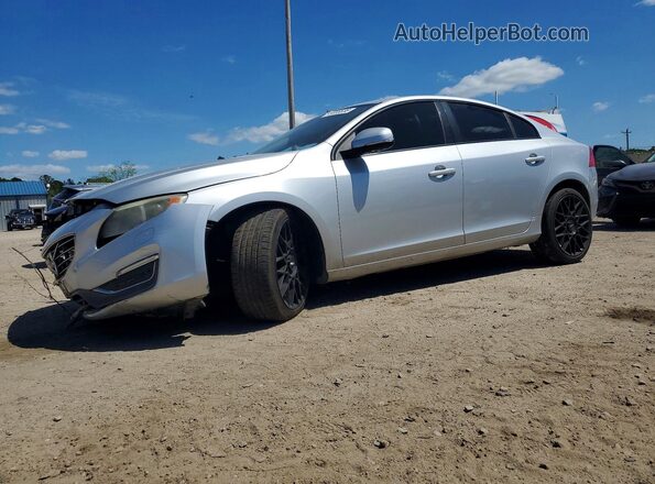 LYV402HM5HB149975 2017 VOLVO S60 Серебряный Передняя левая четверть