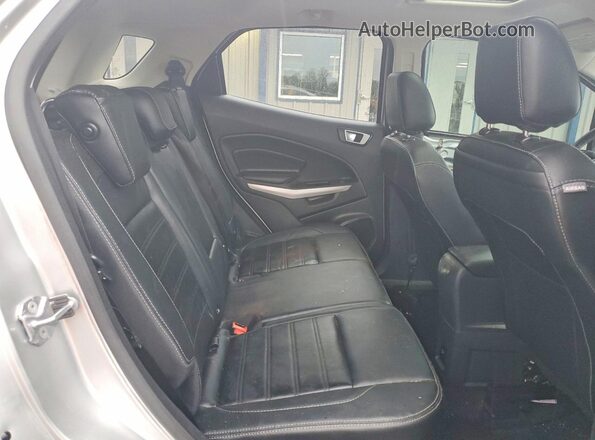 MAJ3P1VE0JC213698 2018 FORD ECOSPORT Silver Vista interior trasera