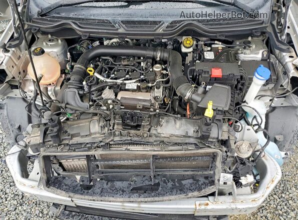 MAJ3P1VE0JC213698 2018 FORD ECOSPORT Silver Vista del compartimento del motor