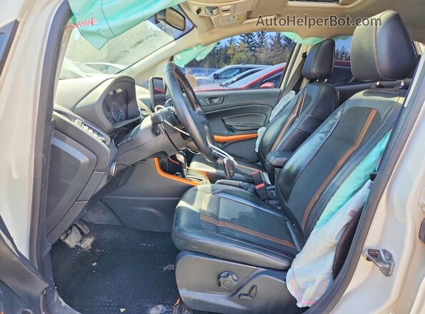 MAJ6P1CL1JC218424 2018 FORD ECOSPORT White Սալոնի դիմացի տեսք