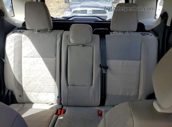 MAJ6S3FL0LC370557 2020 FORD ECOSPORT White Widok tylnych siedzeń