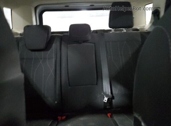 MAJ6S3GL3KC264696 2019 FORD ECOSPORT Silver Вид задніх сидінь