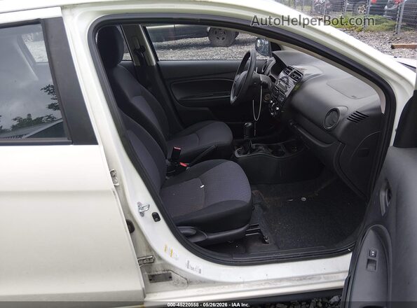 ML32A3HJ7HH016054 2017 MITSUBISHI MIRAGE Белый Вид салона спереди