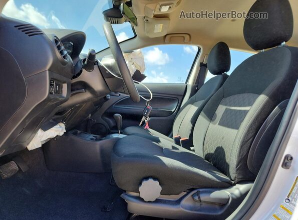 ML32AUHJ1RH033696 2024 MITSUBISHI MIRAGE Серебряный Вид салона спереди