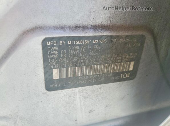 ML32F3FJ2JHF16006 2018 MITSUBISHI MIRAGE Silver Widok komory silnika