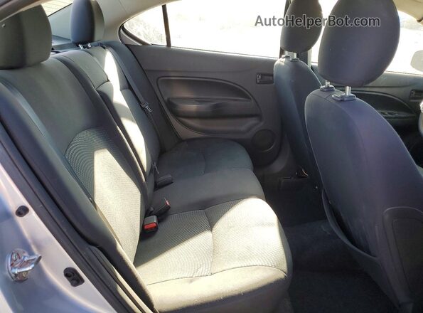 ML32F3FJ4LHF05785 2020 MITSUBISHI MIRAGE Silver Vista de los asientos traseros