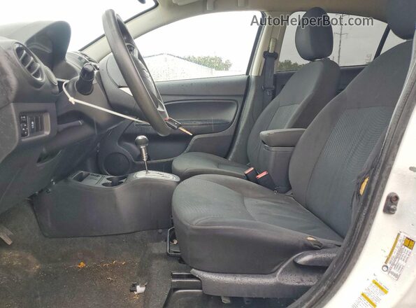 ML32F3FJ5KHF09794 2019 MITSUBISHI MIRAGE Белый Вид салона спереди