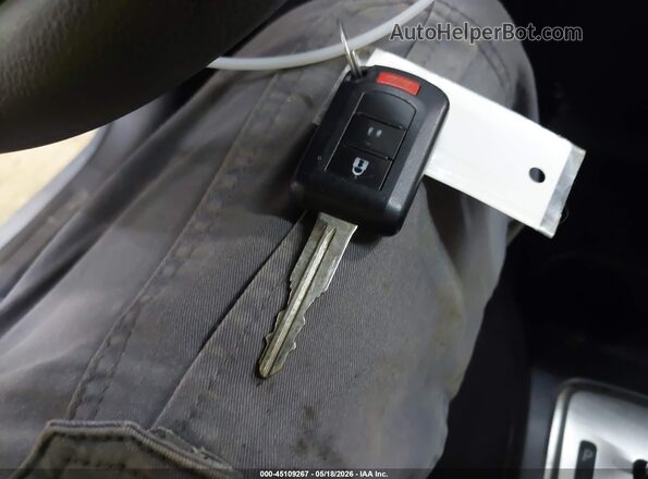 ML32F3FJ6JHF08412 2018 MITSUBISHI MIRAGE G4 Серебряный Вид панели приборов