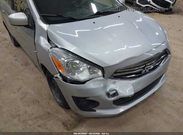 ML32F3FJ6JHF08412 2018 MITSUBISHI MIRAGE G4 Серебряный Вид спереди