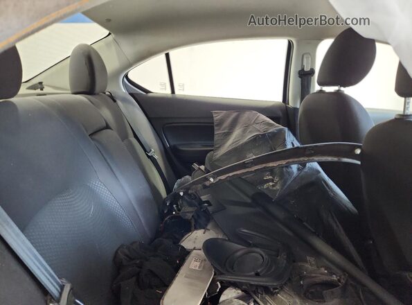 ML32F3FJ9KHF18997 2019 MITSUBISHI MIRAGE Серебряный Вид задних сидений