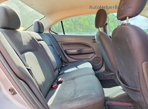 ML32F3FJXLHF00929 2020 MITSUBISHI MIRAGE Серебряный Вид задних сидений