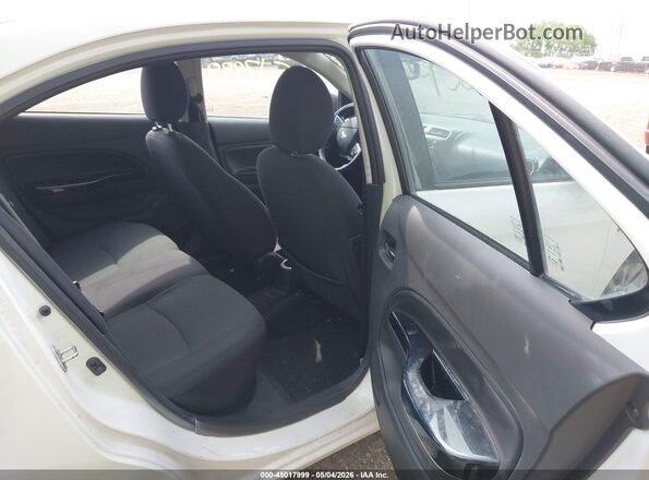 ML32F4FJ4HH002591 2017 MITSUBISHI MIRAGE G4 White VIN կոդի պիտակի տեսք