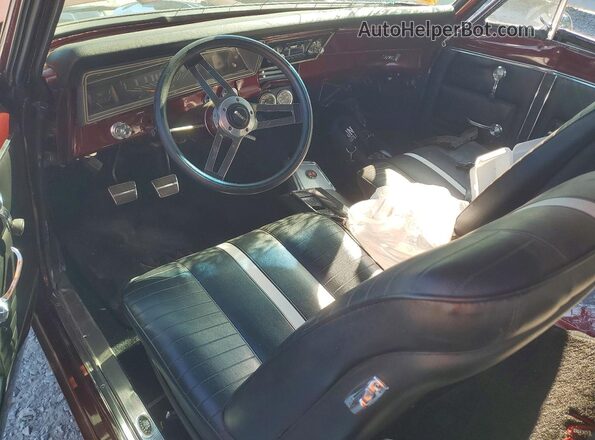 NCS92883 1967 CHEVROLET NOVA Burgundy Widok deski rozdzielczej