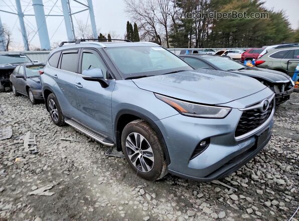 NJ2426E 2021 TOYOTA HIGHLANDER Blue Przód prawy