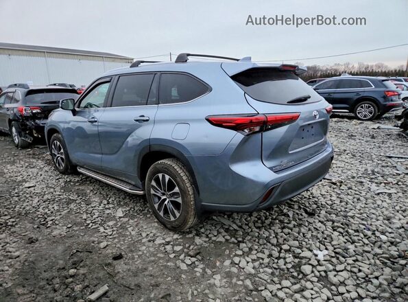 NJ2426E 2021 TOYOTA HIGHLANDER Blue Tył lewy