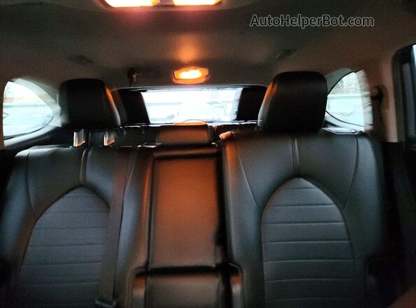 NJ2426E 2021 TOYOTA HIGHLANDER Blue Widok tylnych siedzeń