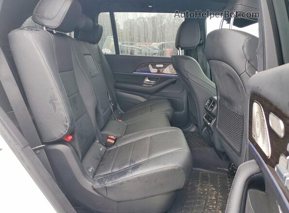 NJ2427E 2025 MERCEDES-BENZ GLS White Вид задньої частини салону