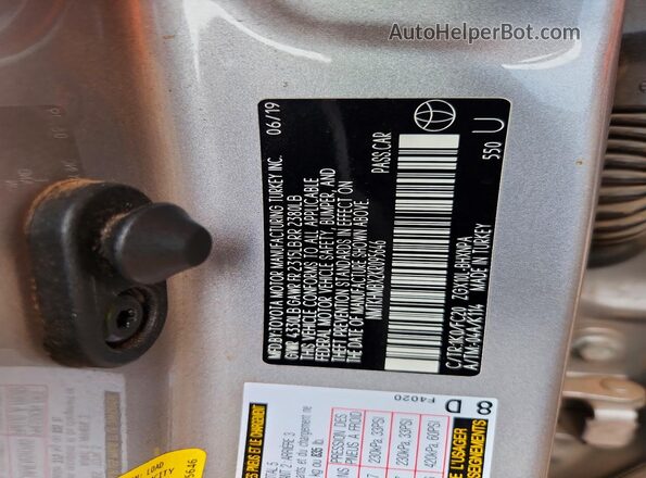 NMTKHMBX2KR095646 2019 TOYOTA LE Silver Սալոնի 360 աստիճան տեսք