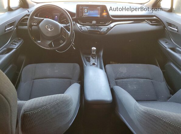 NMTKHMBX4JR045281 2018 TOYOTA C-HR Белый Вид панели приборов