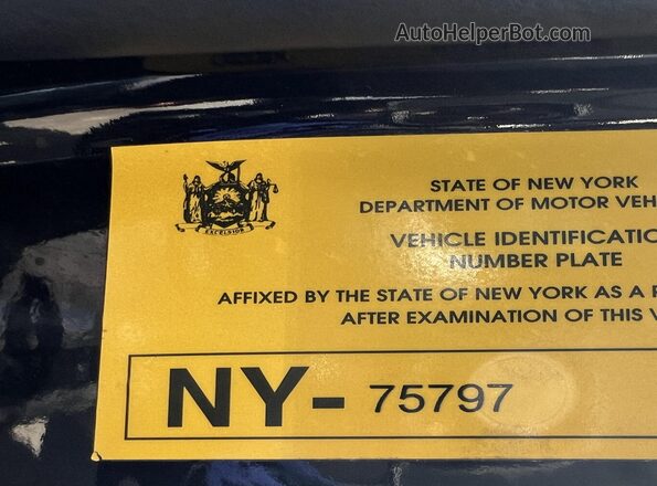 NY-75797 2018 JEEP GRAND CHEROKEE Black Vista del compartimento del motor