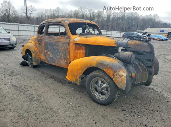 P6EA20747 1939 PONTIAC SEDAN Burn Delantero derecho