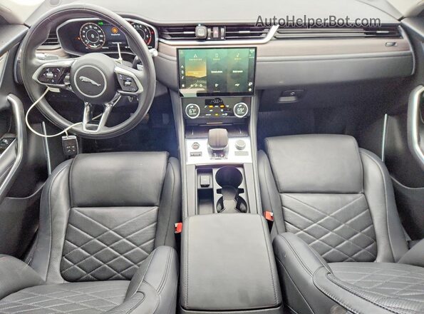 SADCJ2EX0MA669403 2021 JAGUAR F-PACE Белый Вид панели приборов
