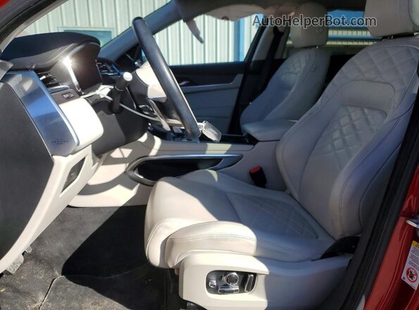 SADCJ2EXXPA707451 2023 JAGUAR F-PACE Красный Вид салона спереди