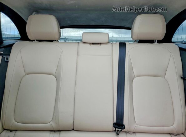 SADCJ2FX4KA356740 2019 JAGUAR F-PACE White Հետևի նստատեղերի տեսք