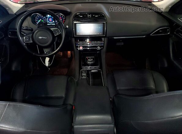 SADCJ2FX4LA630617 2020 JAGUAR F-PACE Красный Вид панели приборов