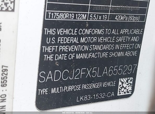 SADCJ2FX5LA655297 2020 JAGUAR F-PACE White Widok komory silnika
