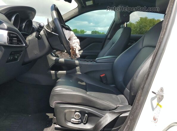 SADCJ2FX7LA643779 2020 JAGUAR F-PACE Белый Вид салона спереди