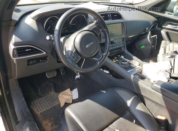 SADCJ2FXXKA601783 2019 JAGUAR F-PACE Черный Вид панели приборов