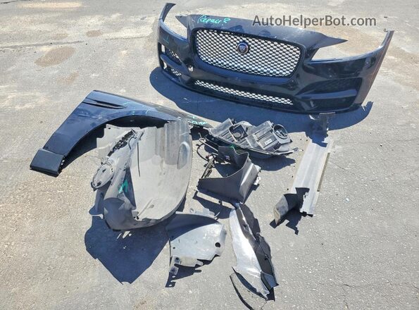SADCJ2GX3JA324858 2018 JAGUAR F-PACE Черный Вид наклейки с VIN-кодом