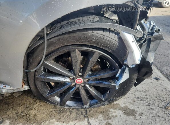 SADCK2FX0JA294328 2018 JAGUAR F-PACE Серебряный 