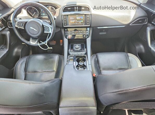 SADCK2FX7JA351284 2018 JAGUAR F-PACE Черный Вид панели приборов