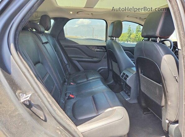 SADCK2FX7JA351284 2018 JAGUAR F-PACE Черный Вид задних сидений
