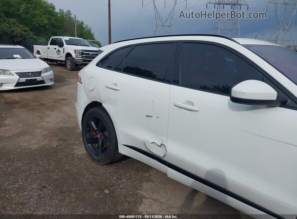 SADCM2BV7HA891808 2017 JAGUAR F-PACE White 