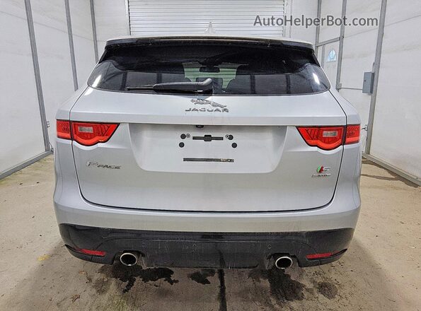 SADCM2FV0JA240519 2018 JAGUAR F-PACE Серебряный Вид сзади