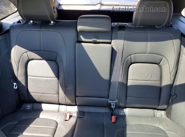 SADCT2EX0RA729858 2024 JAGUAR F-PACE Gray Widok tylnych siedzeń
