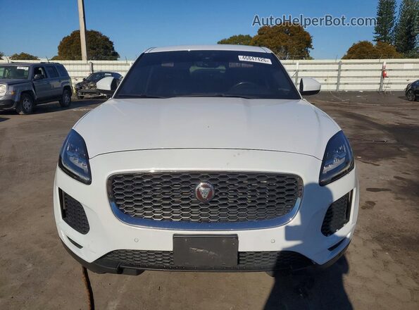 SADFJ2FX1J1Z01675 2018 JAGUAR E-PACE Белый Вид спереди