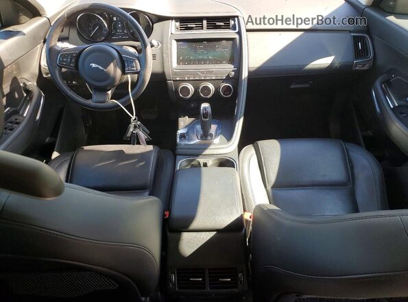 SADFJ2FX5K1Z51433 2019 JAGUAR E-PACE Silver Widok deski rozdzielczej