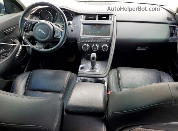 SADFP2FX7K1Z48032 2019 JAGUAR E-PACE Gray Dashboard view