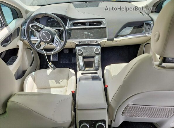 SADHC2S10K1F72735 2019 JAGUAR I-PACE Белый Вид панели приборов