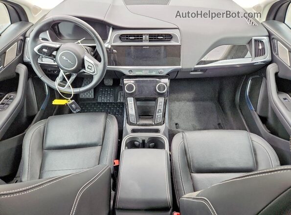 SADHC2S16K1F72903 2019 JAGUAR I-PACE Серый Вид панели приборов